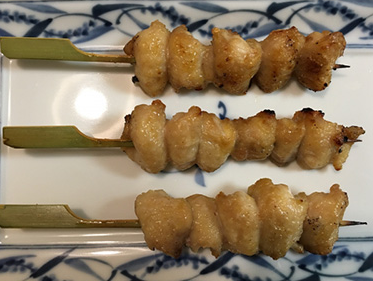 닭 꼬리의 뿌리 지방 부위