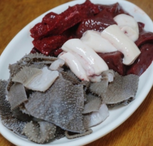 간-천엽-귀하고또귀하다-독산동-우시장