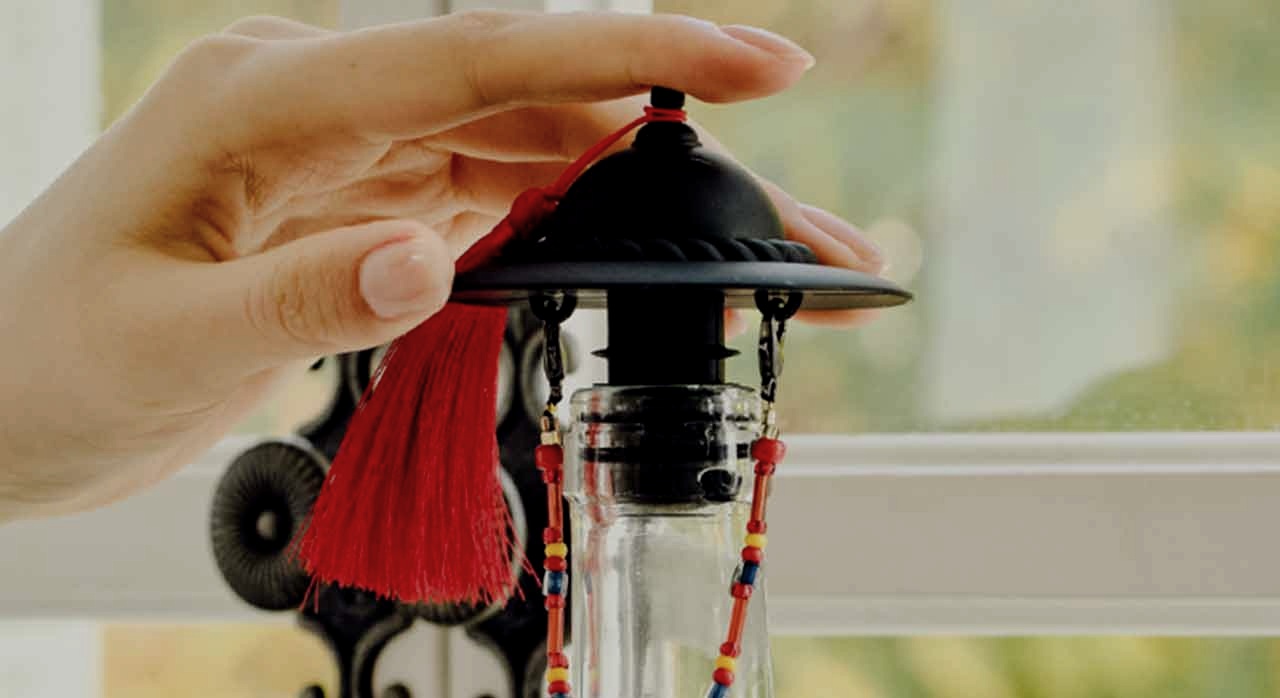 국립중앙박물관 유물 일러스트를 활용한 이순신 장군 굿즈 디자인 예시. [ⓒ여행픽]