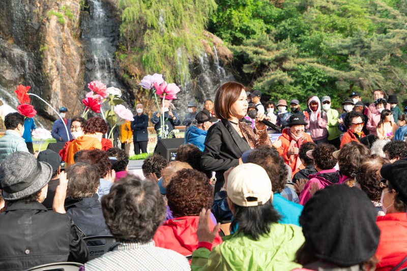 효 드림 콘서트 기본일정과 출연진 소개 장윤정 써니(원준) 출연