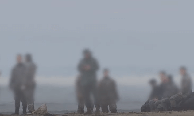 포항 장갑차 침수 사고 후 구조 장면