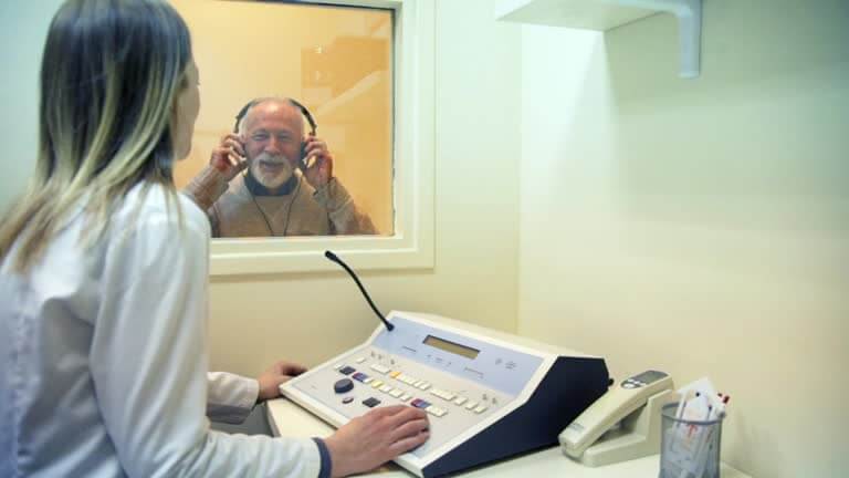 청각장애진단 신청방법: 부모님 보청기 지원받으려면 꼭 알아야 할 단계별 안내