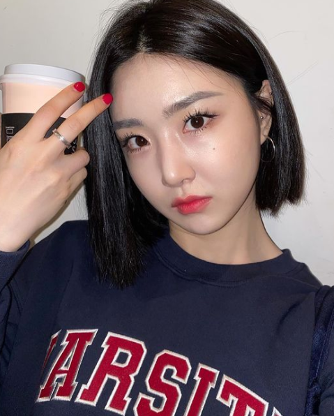 단발좌 이유나