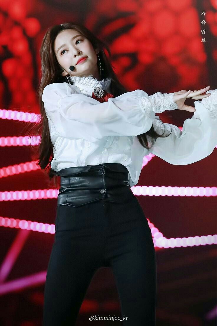 아이즈원 김민주 최애사진