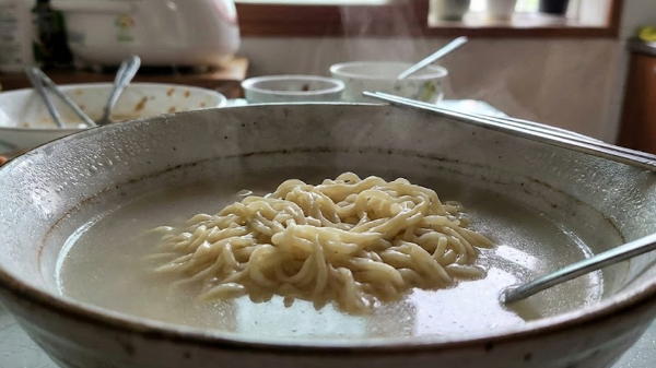 이미 조리한 면 요리