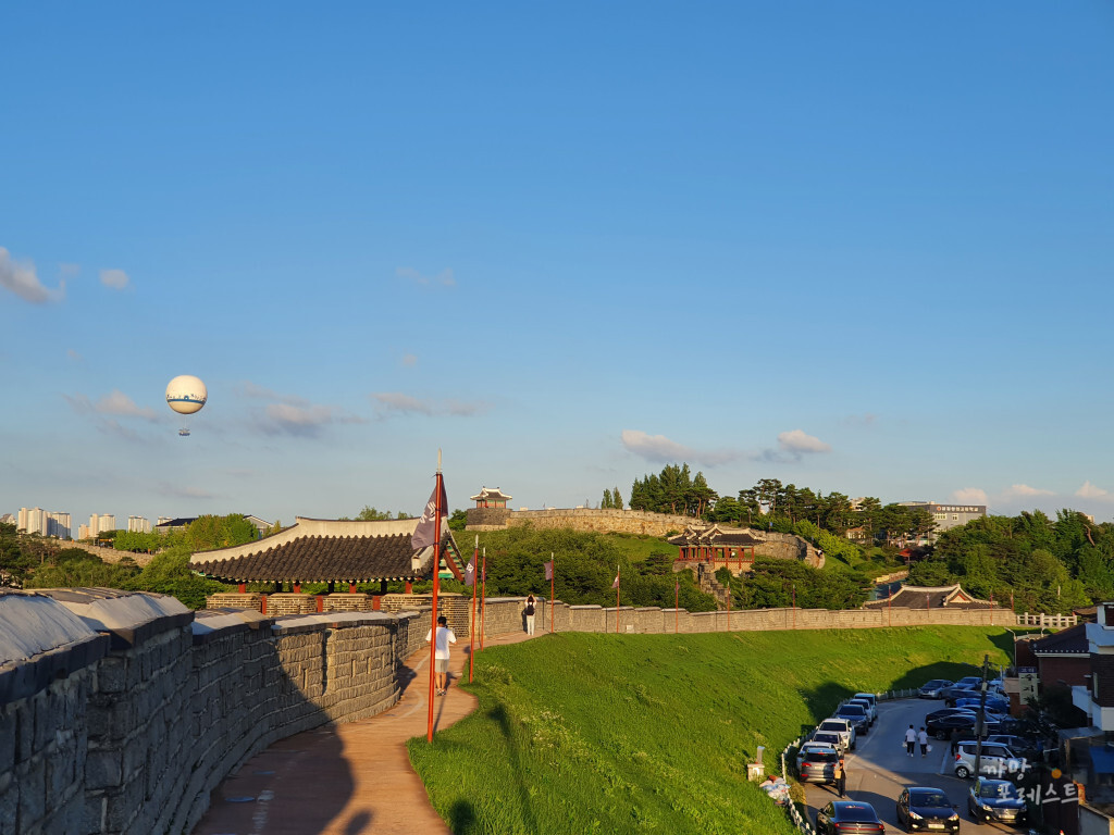 수원화성 낮 풍경