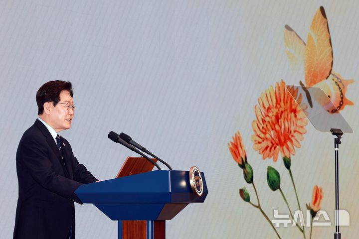 이재명 대통령 노인 일자리 115만 개 정책과 어버이날 복지 발표