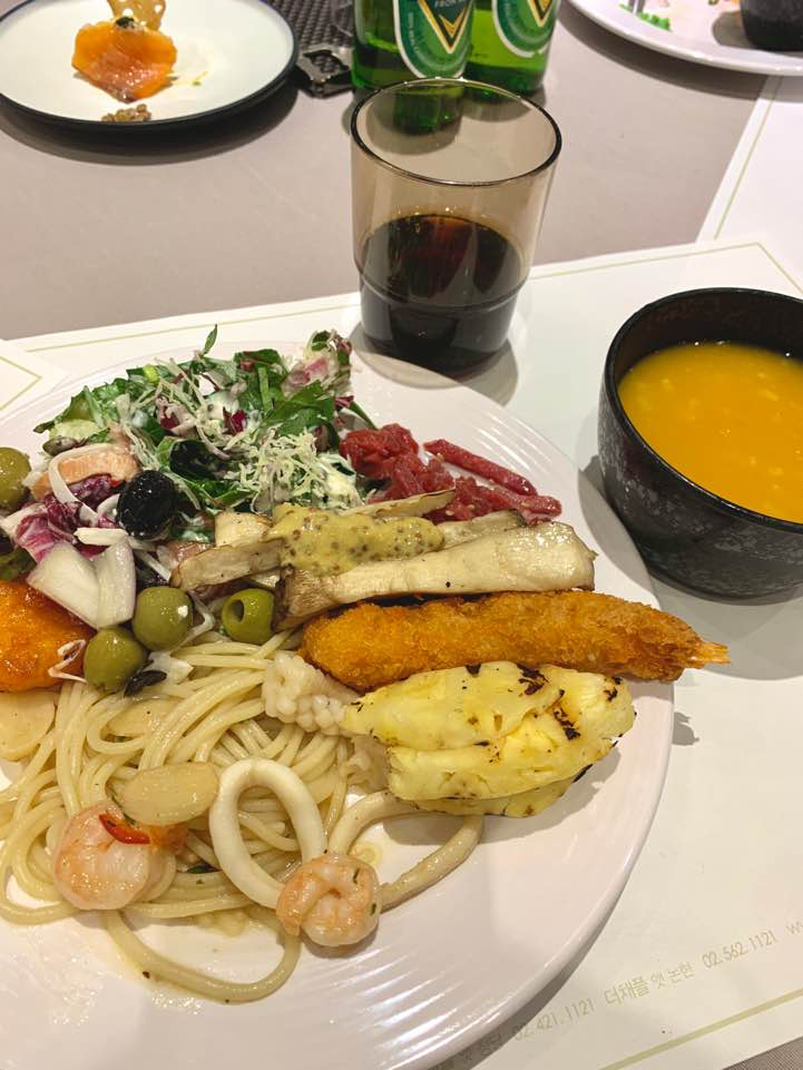 더채플앳논현 음식 종류