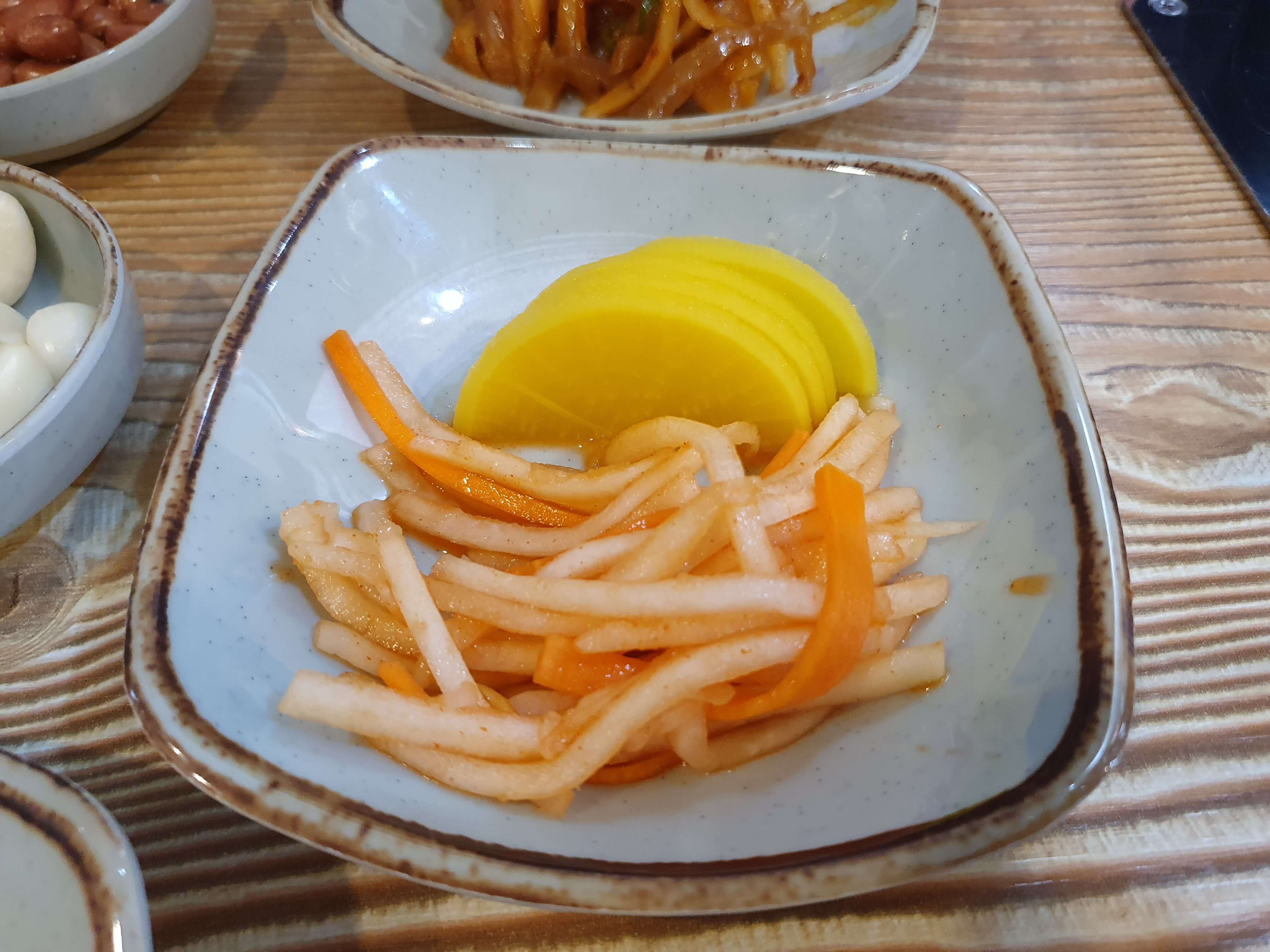 정관읍(정관신도시) 용화루 단무지, 무생채