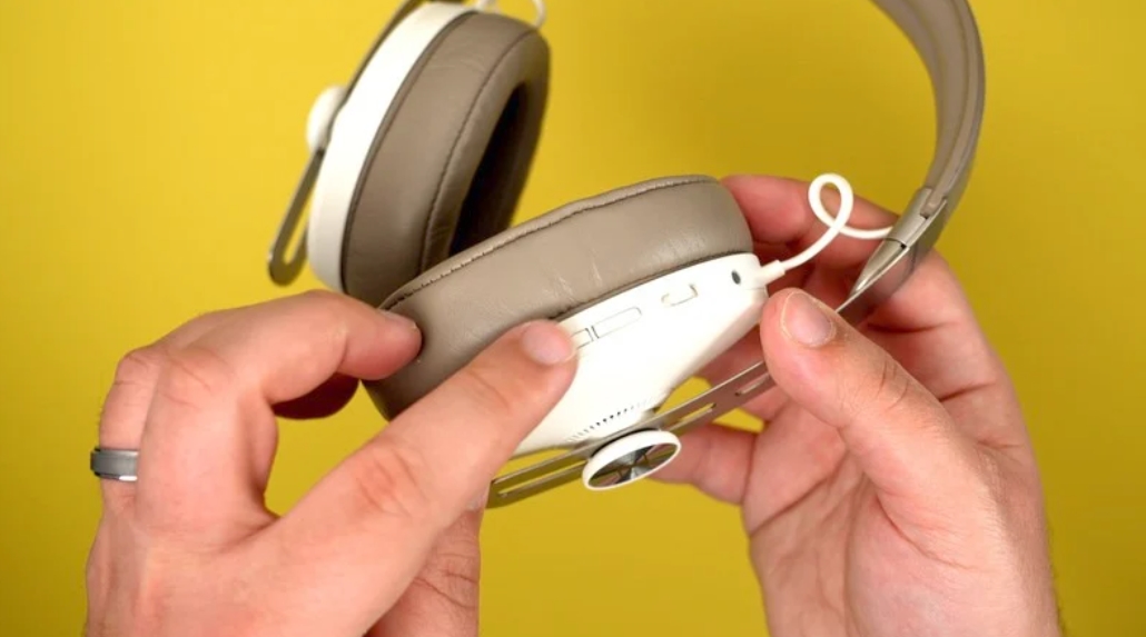 에어팟 맥스 - 젠하이저 모멘텀