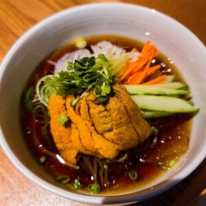 생방송투데이 맛있는 퇴근 서울 마포구 연어 요리 맛집 미쁘동 연남2호점 생방송투데이3779회