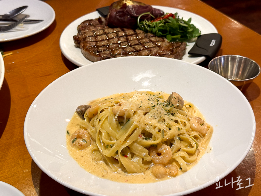 동탄 동탄맛집 동탄아웃백 아웃백내돈대산 아웃백할인 아웃백추천메뉴 아웃백메뉴 아웃백스테이크 동탄타임테라스 동탄타임테라스아웃백 내돈내산아웃백 퀸즈랜드립아이 치킨텐더샐러드 투움바파스타 동탄제로콜라 동탄스테이크 동탄파스타