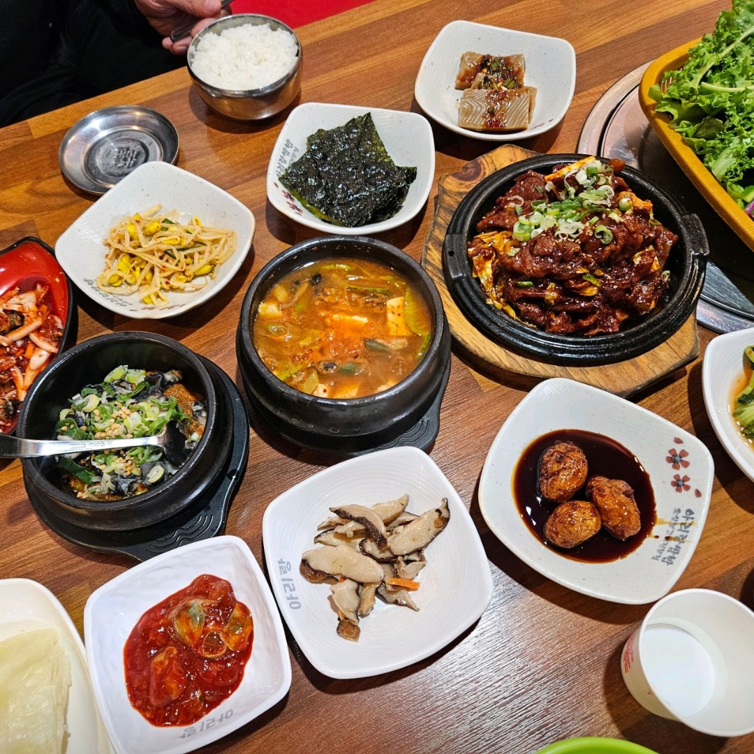 아리랑쌈밥 메뉴