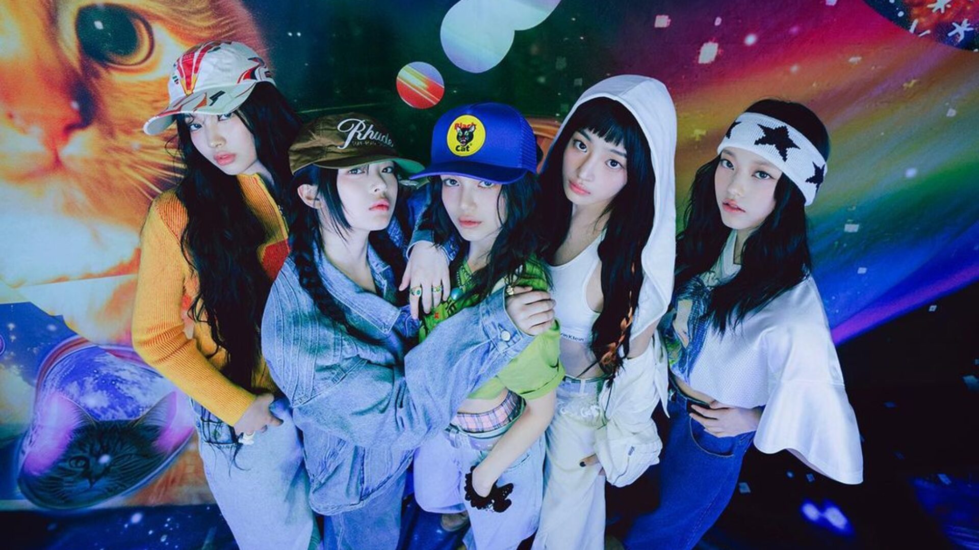 뉴진스 오리콘 1위 &amp;#39;슈퍼내추럴&amp;#39; 일본 흥행