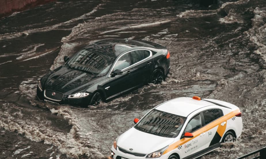 자동차-침수