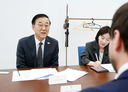 김윤덕 국회의원 조선일보