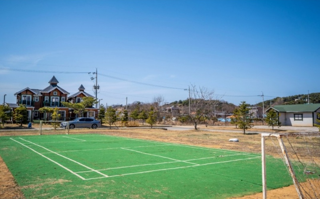 펜션타운 축구장