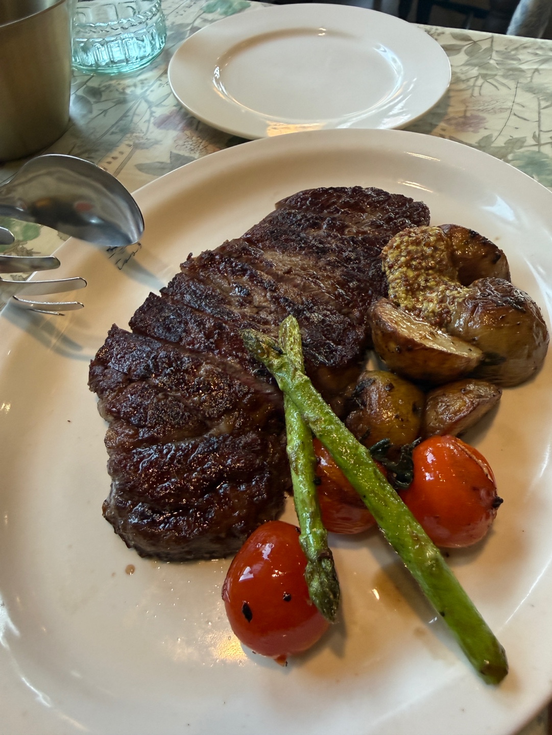 판교 토브나인 한우 채끝 스테이크 아이와 먹기 좋은 메뉴