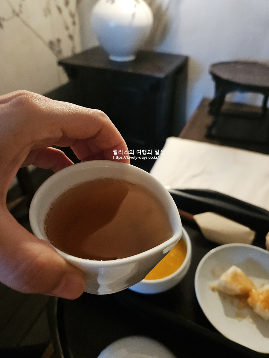 해운대 병과점 아시 해리단길 카페 웨이팅 주차 포장 메뉴 후기