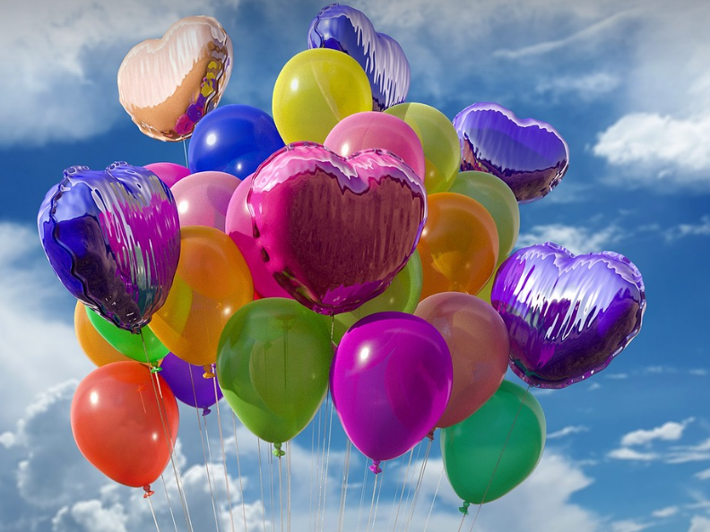 헬륨가스 풍선의 모습