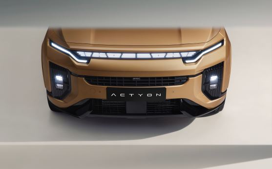 2025 액티언 전면부