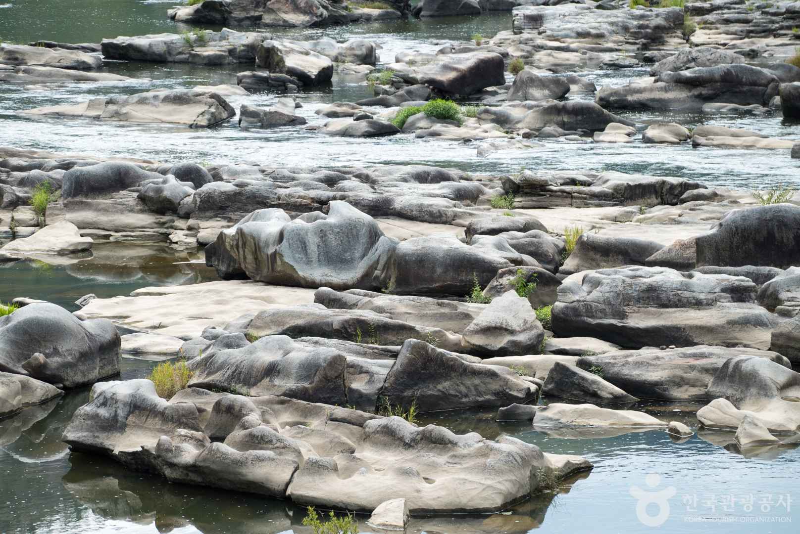 장군목유원지 포트홀
