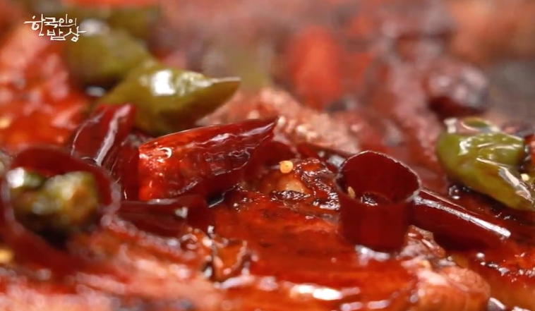 통삼겹살 간장 조림