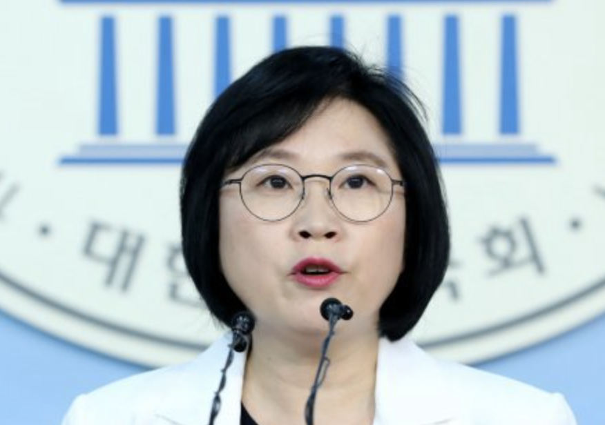 김현 정치활동