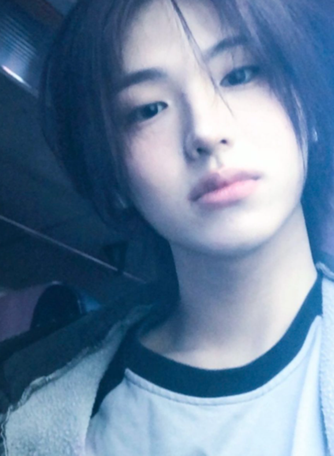 오늘 데뷔하는 키 185 군필 미소년 | 인스티즈