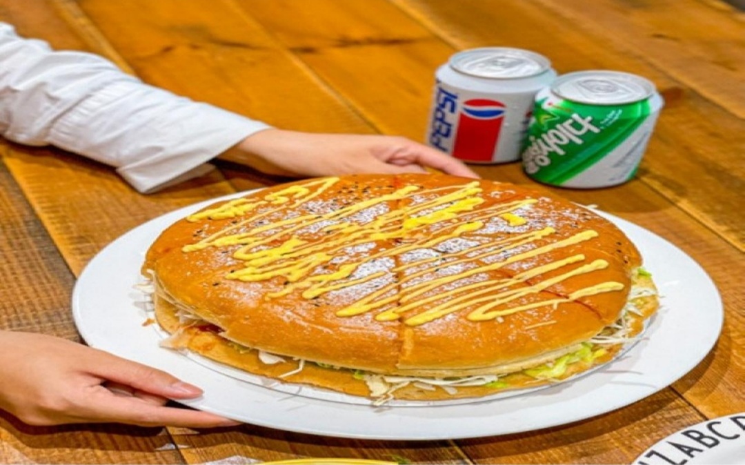 상상호텔 수제 빅사이즈 햄버거
