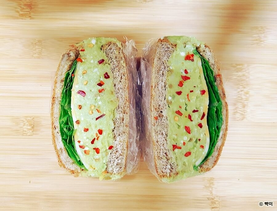 아보카도-샌드위치-다이어트-요리-레시피