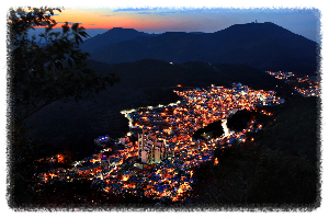 감천문화마을 야경