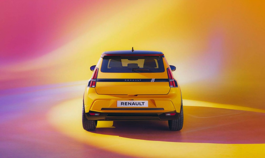 소형전기차 르노 5 E-Tech - 르노의 새로운 디자인 해치백