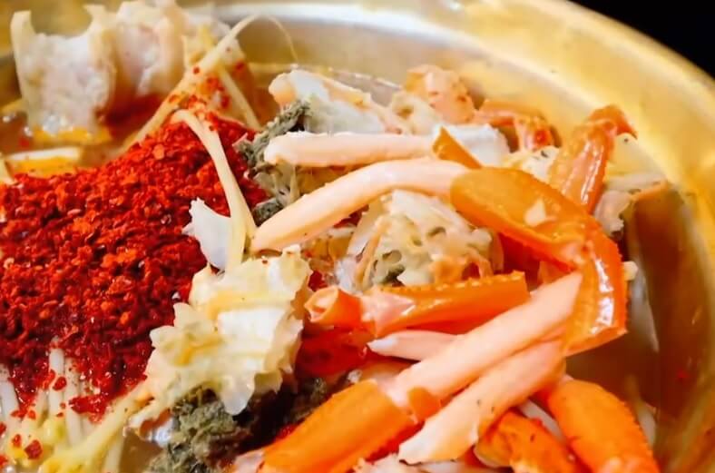 생생정보 할매 밥 됩니까? 포항 구룡포 해순 할머니의 모리국수 맛집 대천식당