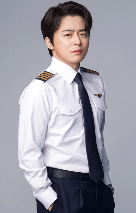 배우 조정석 프로필 작품활동 결혼 파일럿