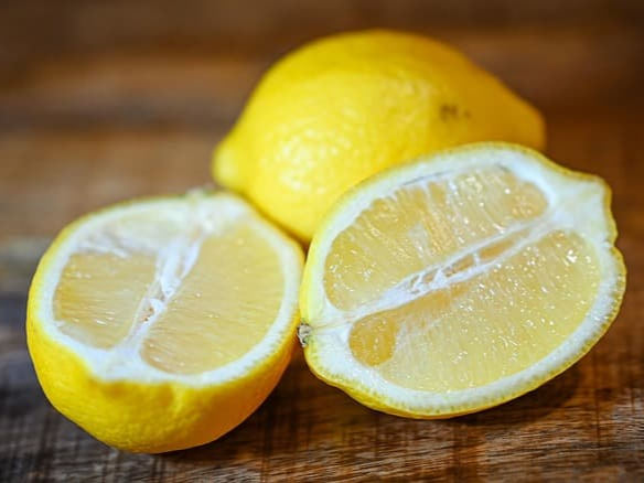 레몬즙 비타민C 풍부