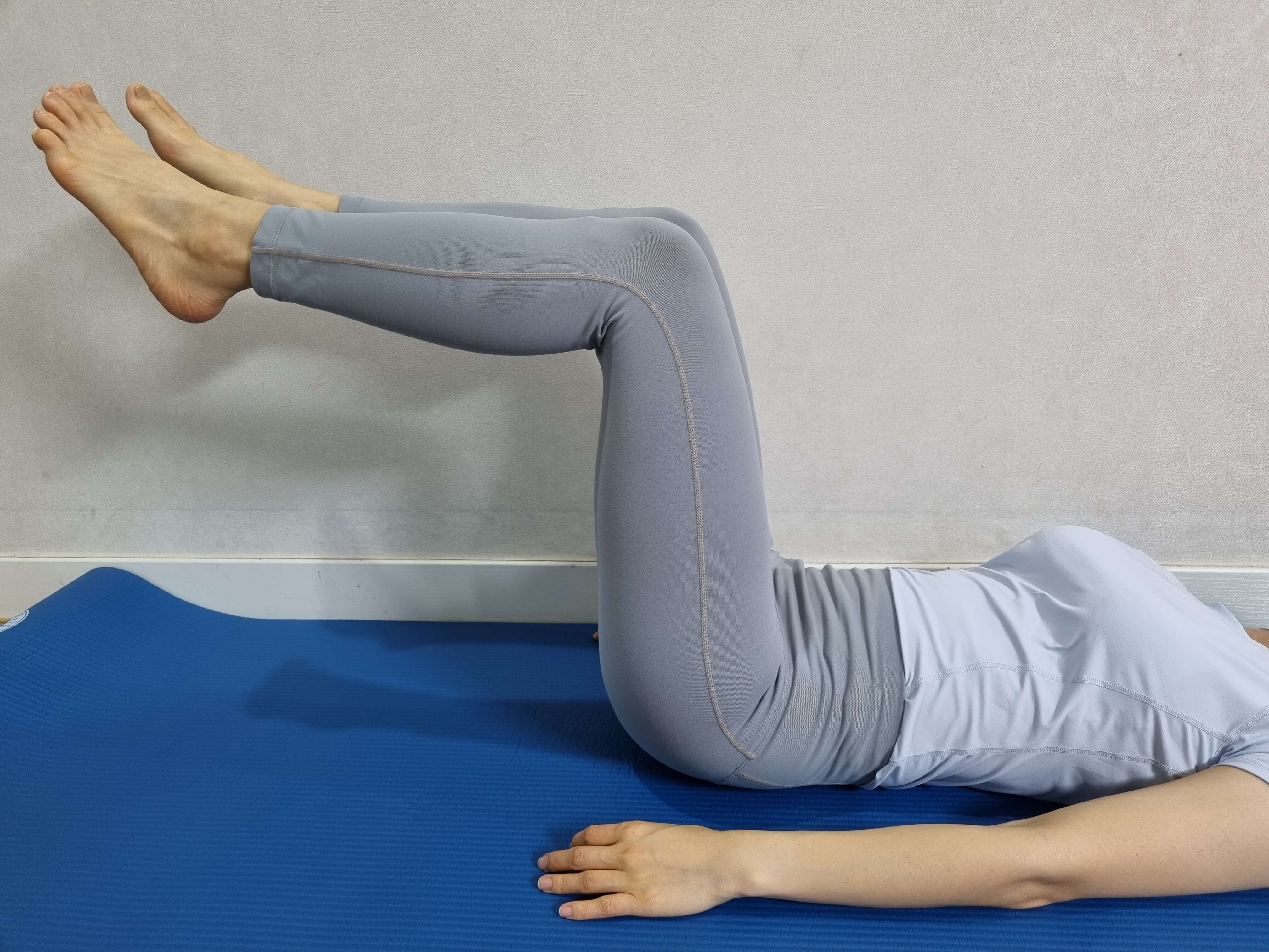 toe taps 시작자세