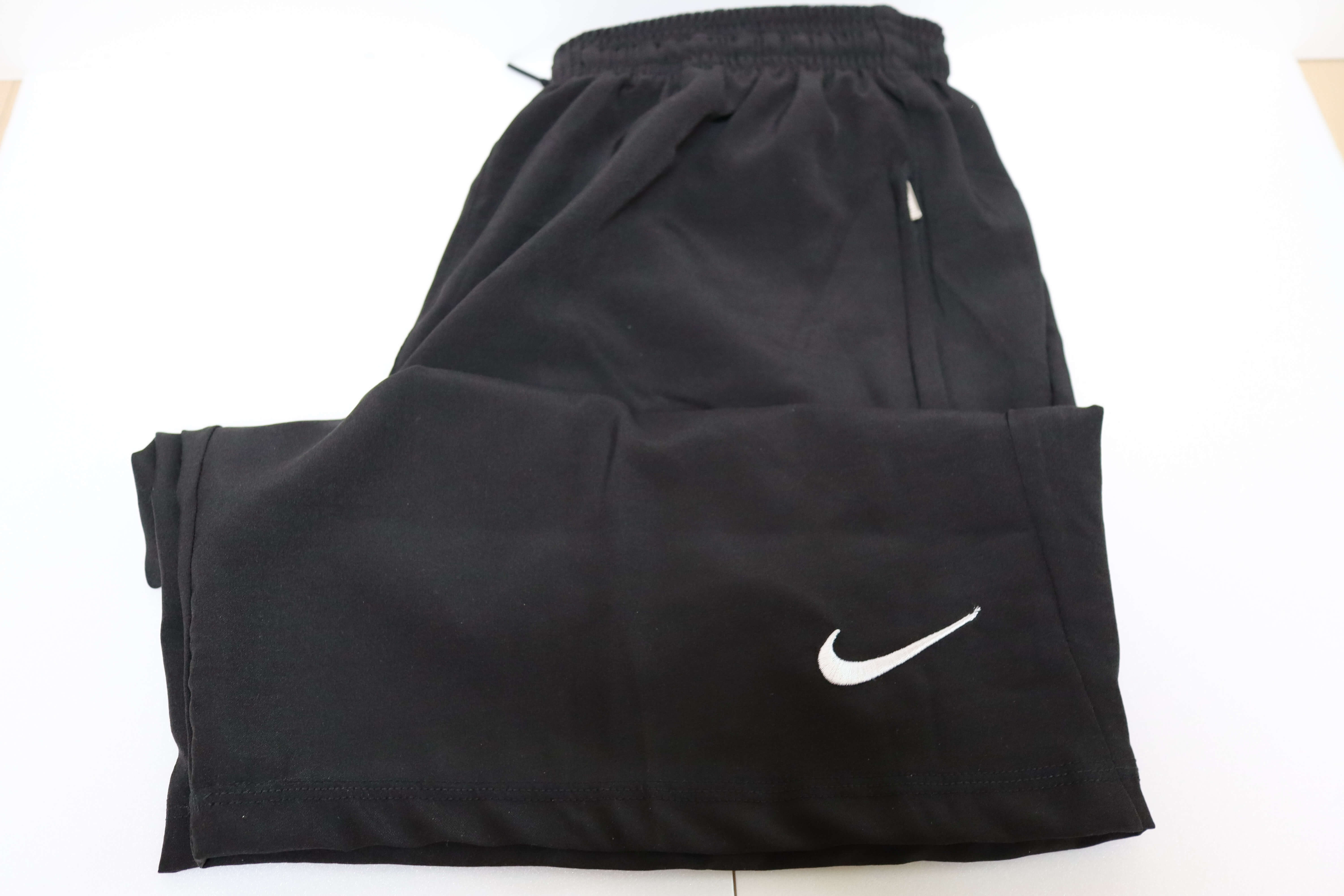 나트랑-담시장에서-구입한-검정색-반바지