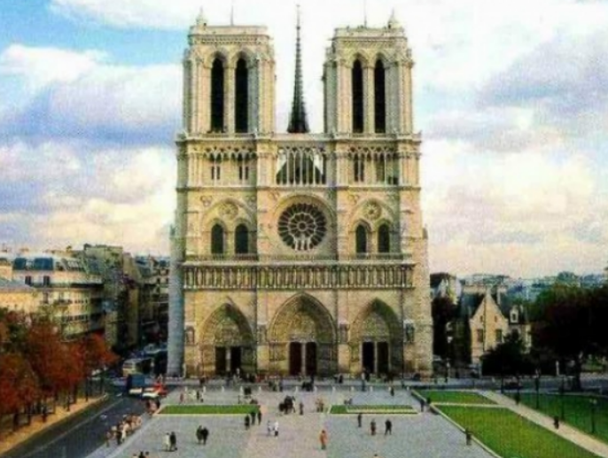 파리 영화 촬영지 노트르담 대성당
