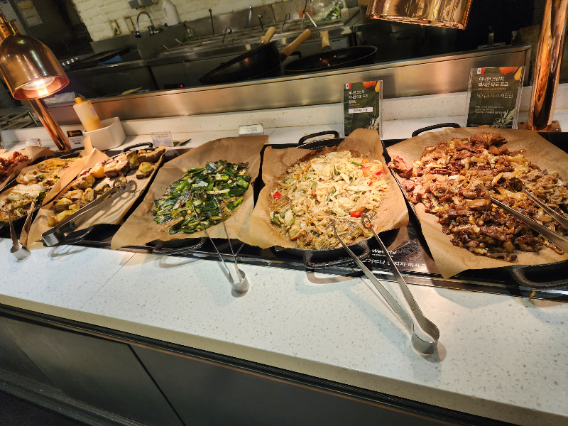 애슐리퀸즈 메뉴