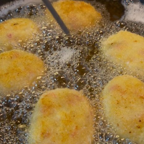 중 약 불에 튀기기