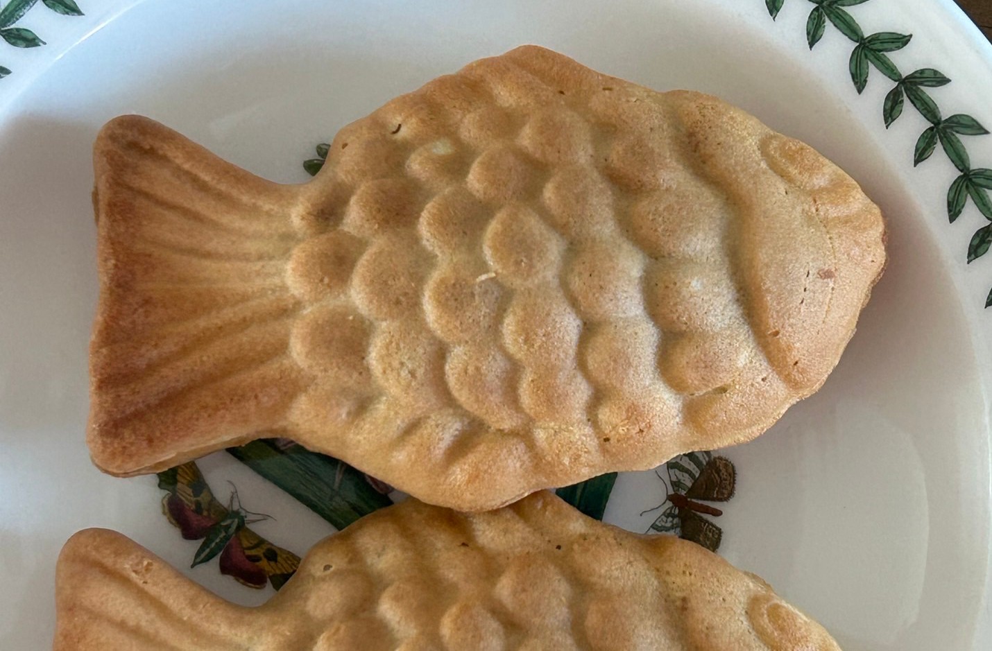 붕어빵 구운 것 표면