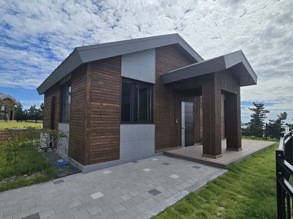 원산도자연휴양림 솔향채 외부 모습