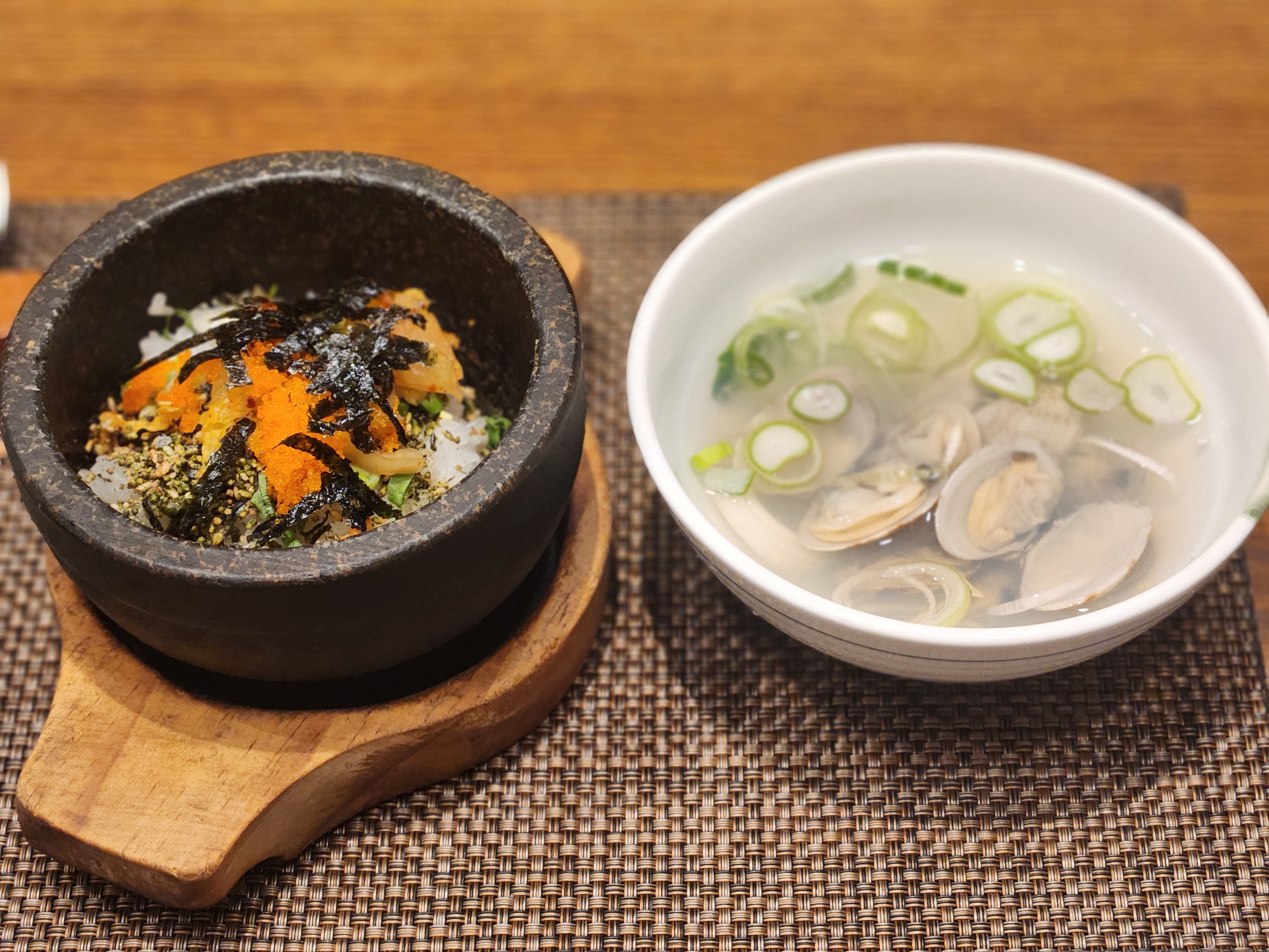 가매일식 점심 코스, 알밥과 시원한 조개국 한 상