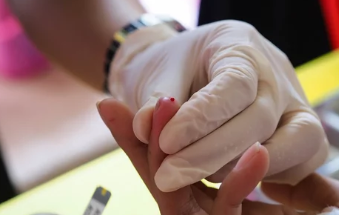 혈당검사 사진/출처:어도비스톡