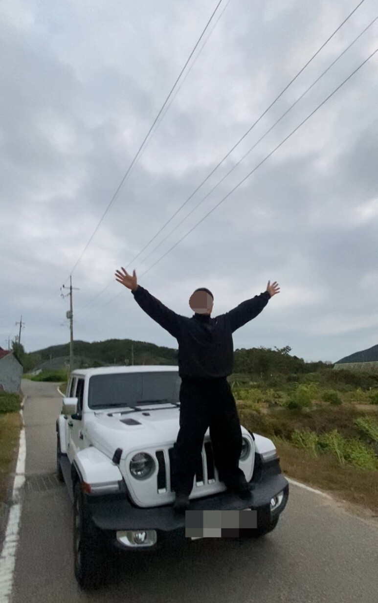 데일리룩(오뭘입)구제 비니, 나이키 스투시 아노락, 무신사 벌룬와이드팬츠, 랭글러 오버랜드, 아식스 조그 100, 빈티지패션, 데일리룩, 남자데일리코디, 남자데일리패션, ootd
