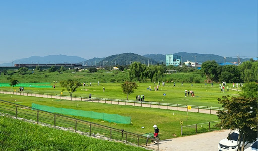 충남 예산군 무한천체육공원 파크골프장 소개