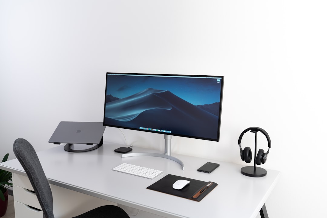 Monitor