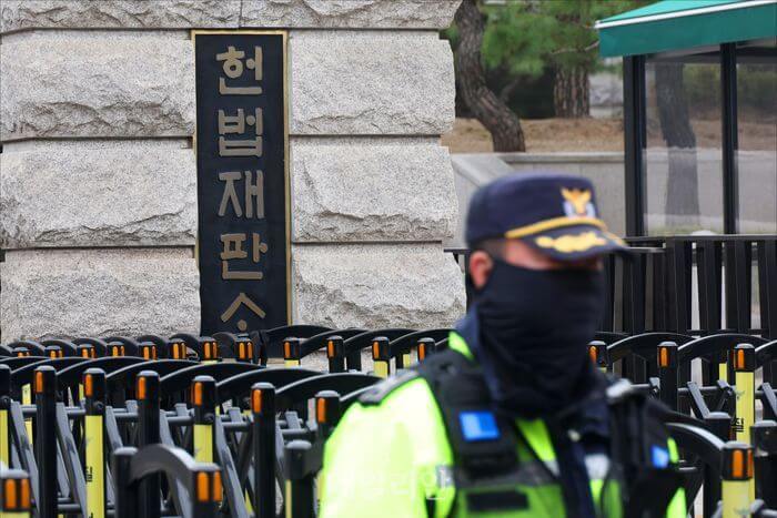 운명의날, 윤석열 탄핵 현장 갑호비상 발령