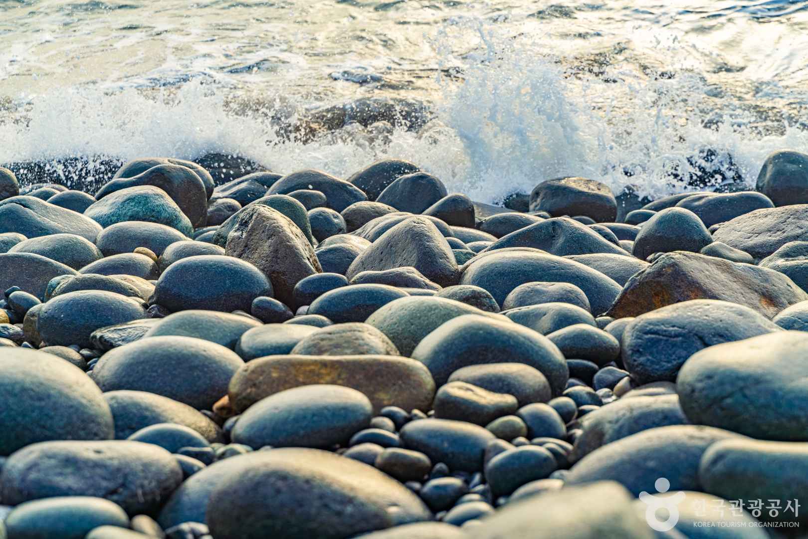 몽돌해변
